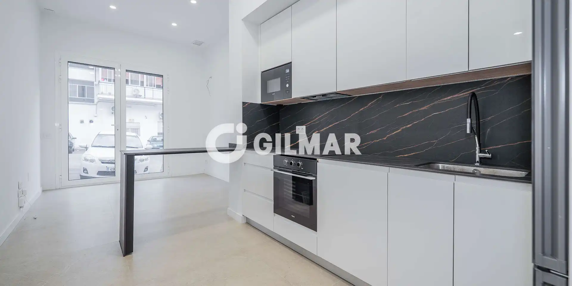 Cocina de Piso en venta en Madrid con Calefacción