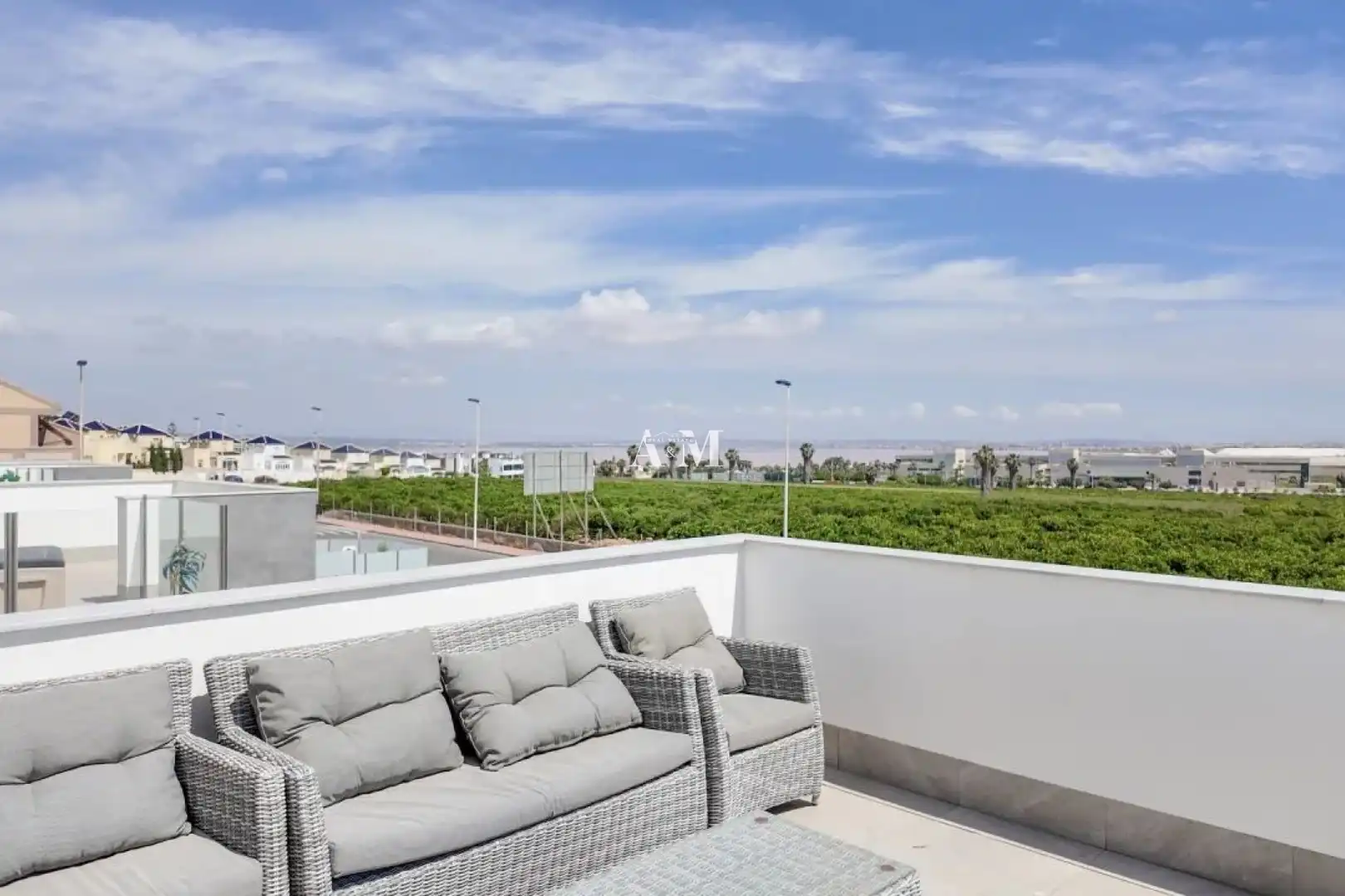 Chalet con terraza en venta en Los Balcones - Los Altos, imagen 19