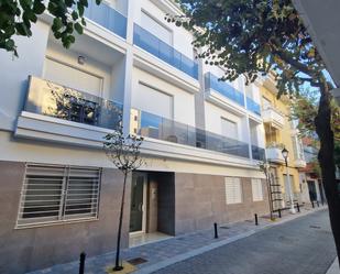 Vista exterior de Pis de lloguer en Fuengirola amb Aire condicionat, Calefacció i Moblat