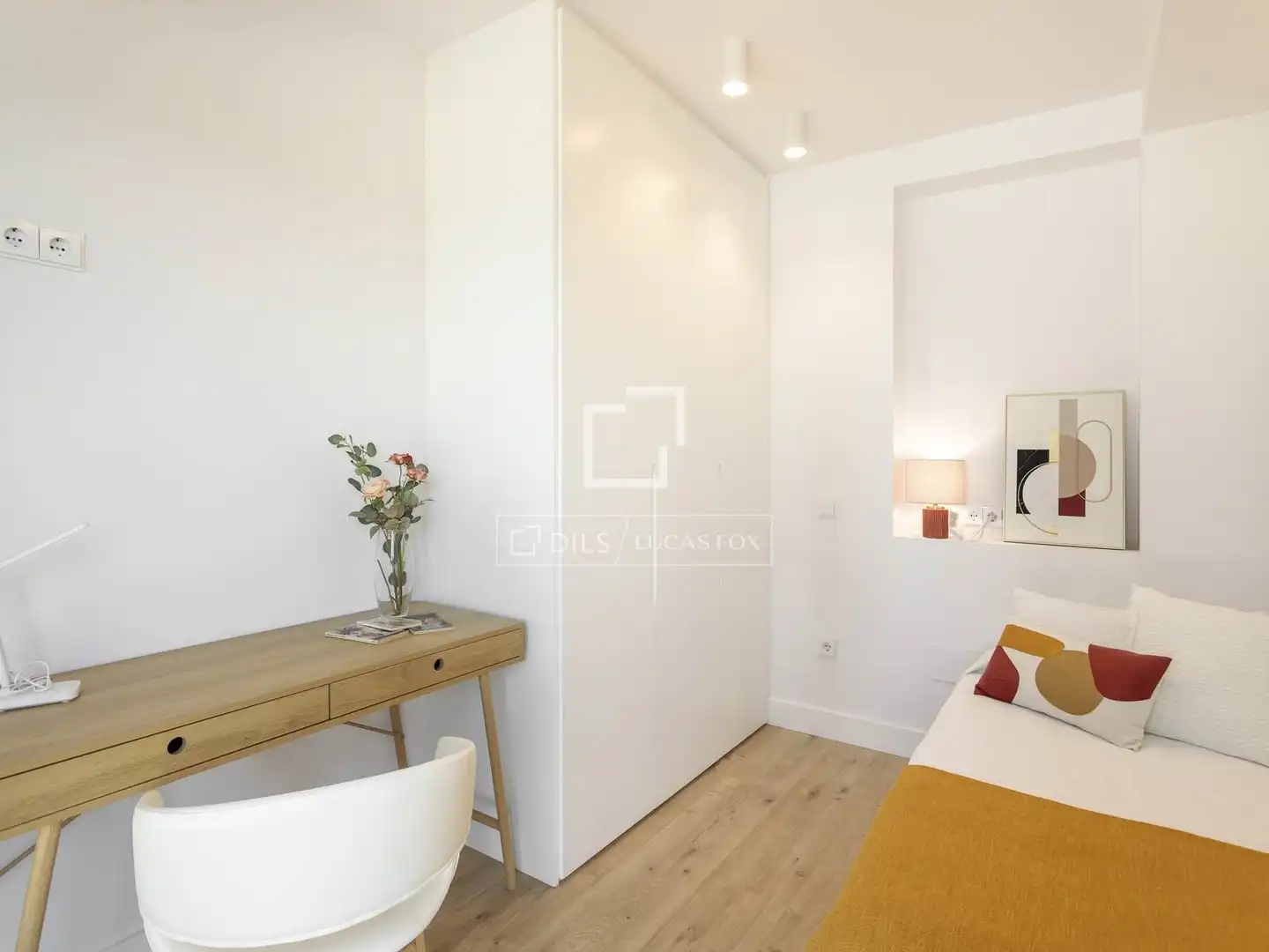 Bedroom of Flat for rent in Madrid  with Air Conditioner and Furnished
