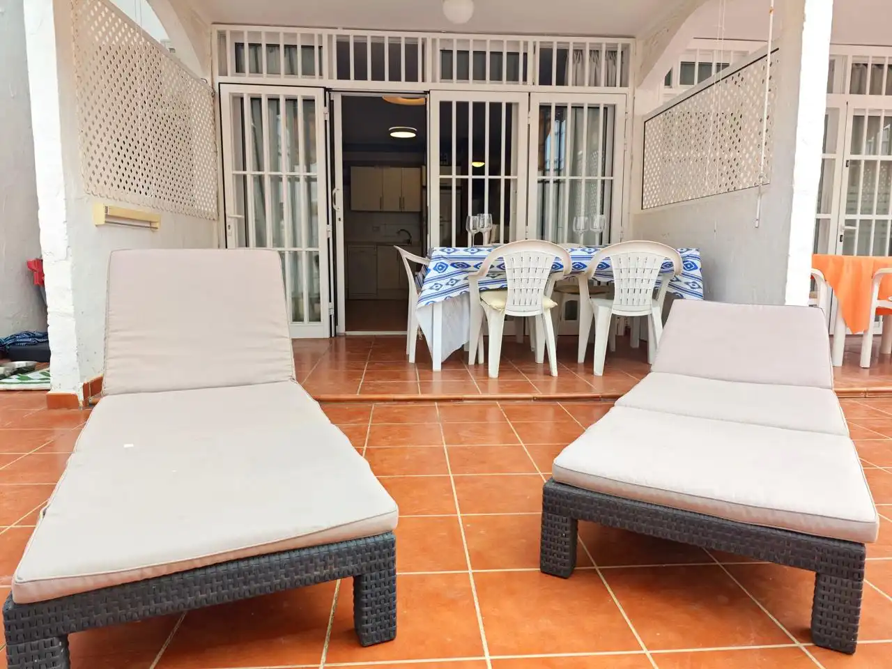 Planta baja de alquiler en Los Gladiolos, San Agustín - Bahía Feliz