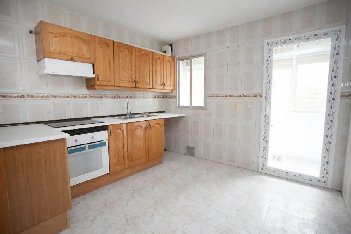 Piso en venta en N/A, Ciudad 70