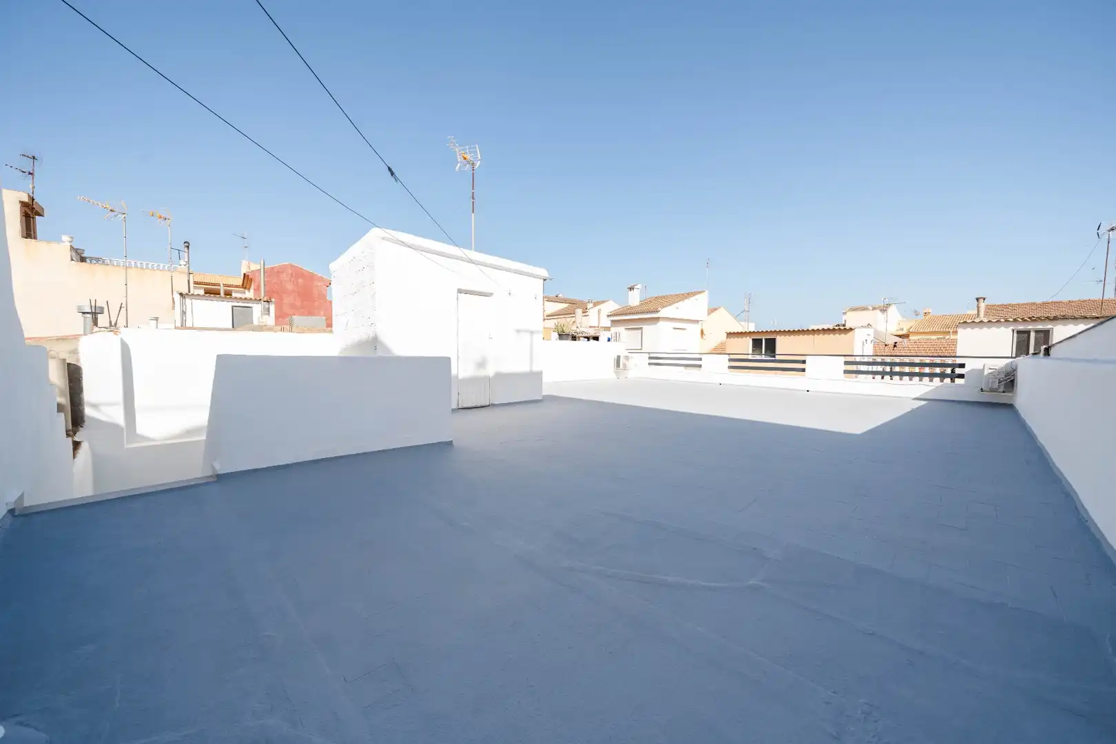Terrassa de Casa adosada en venda en Pilar de la Horadada amb Aire condicionat