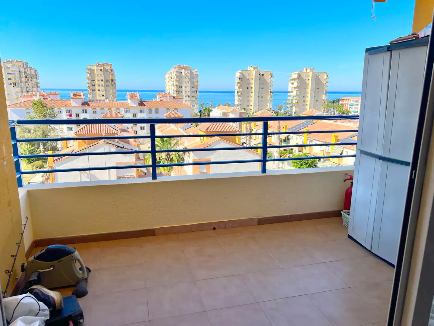 Terraza de Piso en venta en Vélez-Málaga con Terraza y Piscina comunitaria