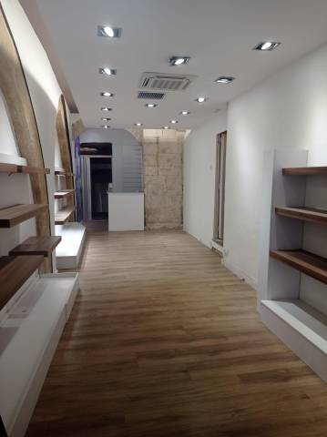 Local comercial en Alquiler en Centre Vila
