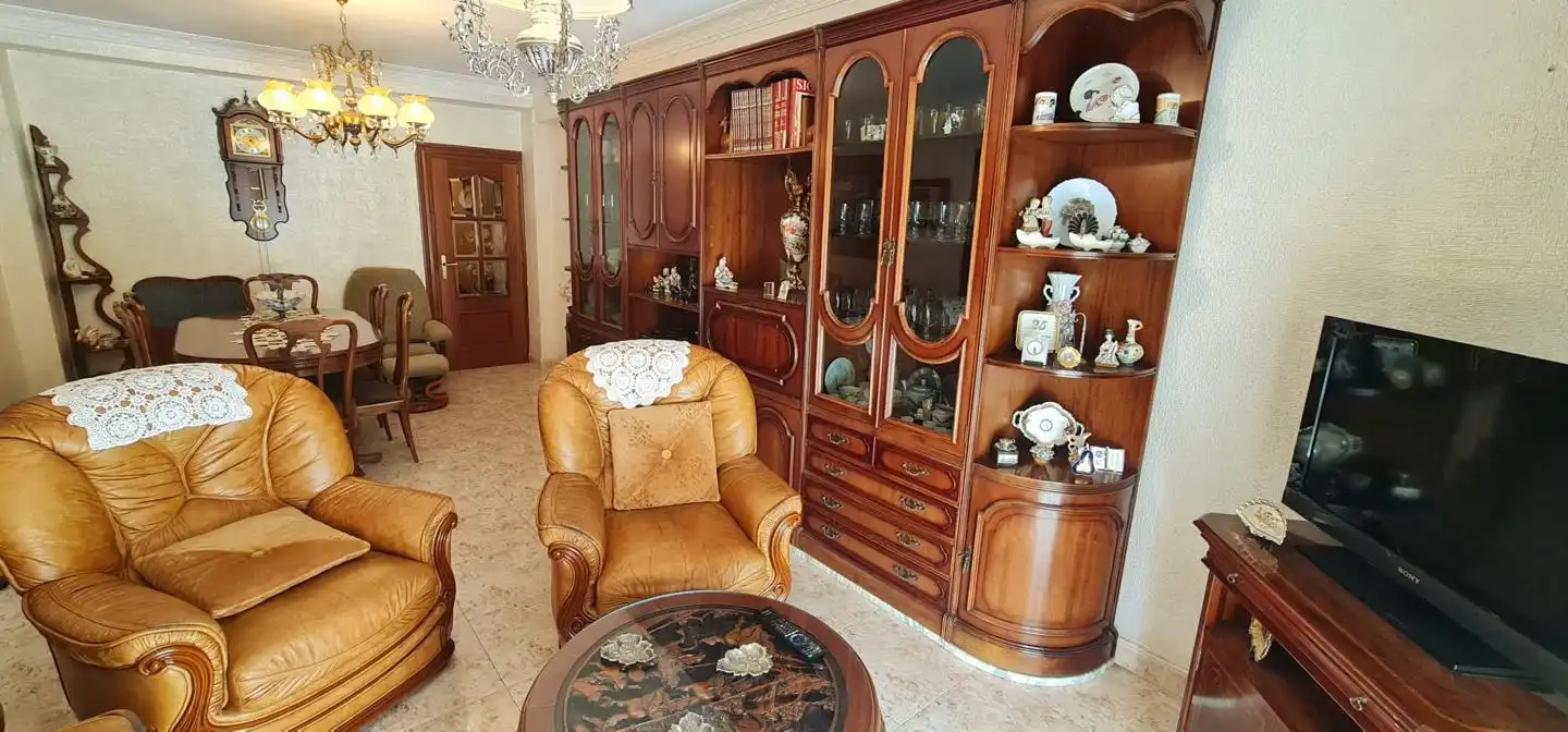 Sala de estar de Piso en venta en Almería