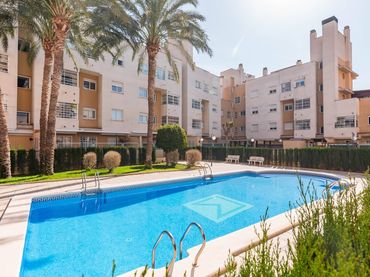 Flat with pool to rent in Pedanías Norte