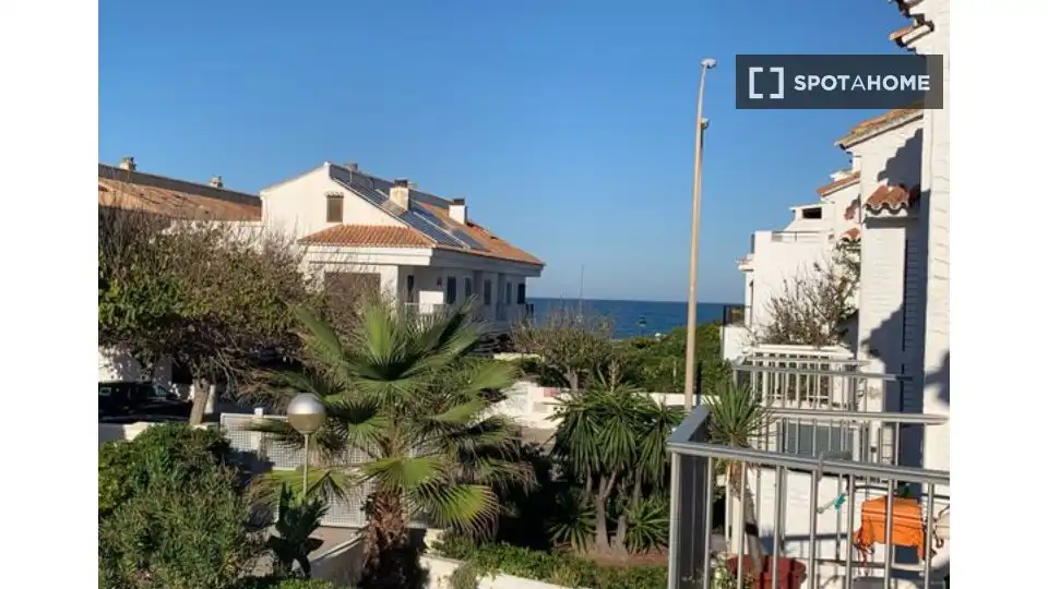 Vista exterior de Pis de lloguer en Valencia amb Aire condicionat, Calefacció i Moblat