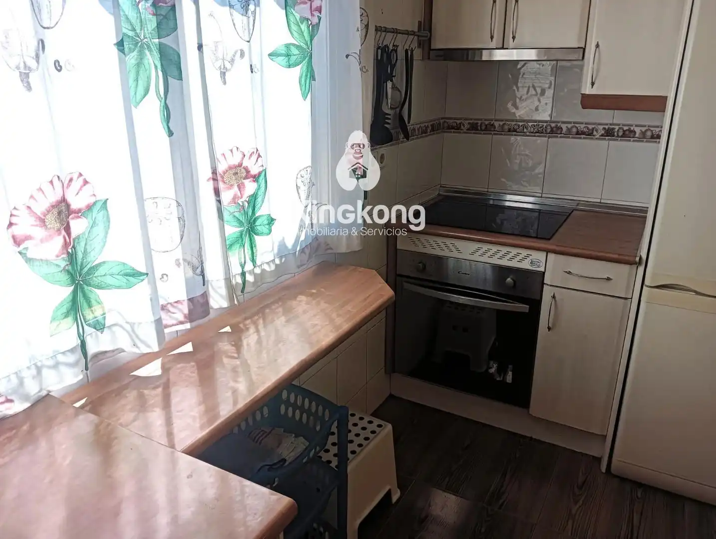Kitchen of Flat for rent in Madrid  with Heating