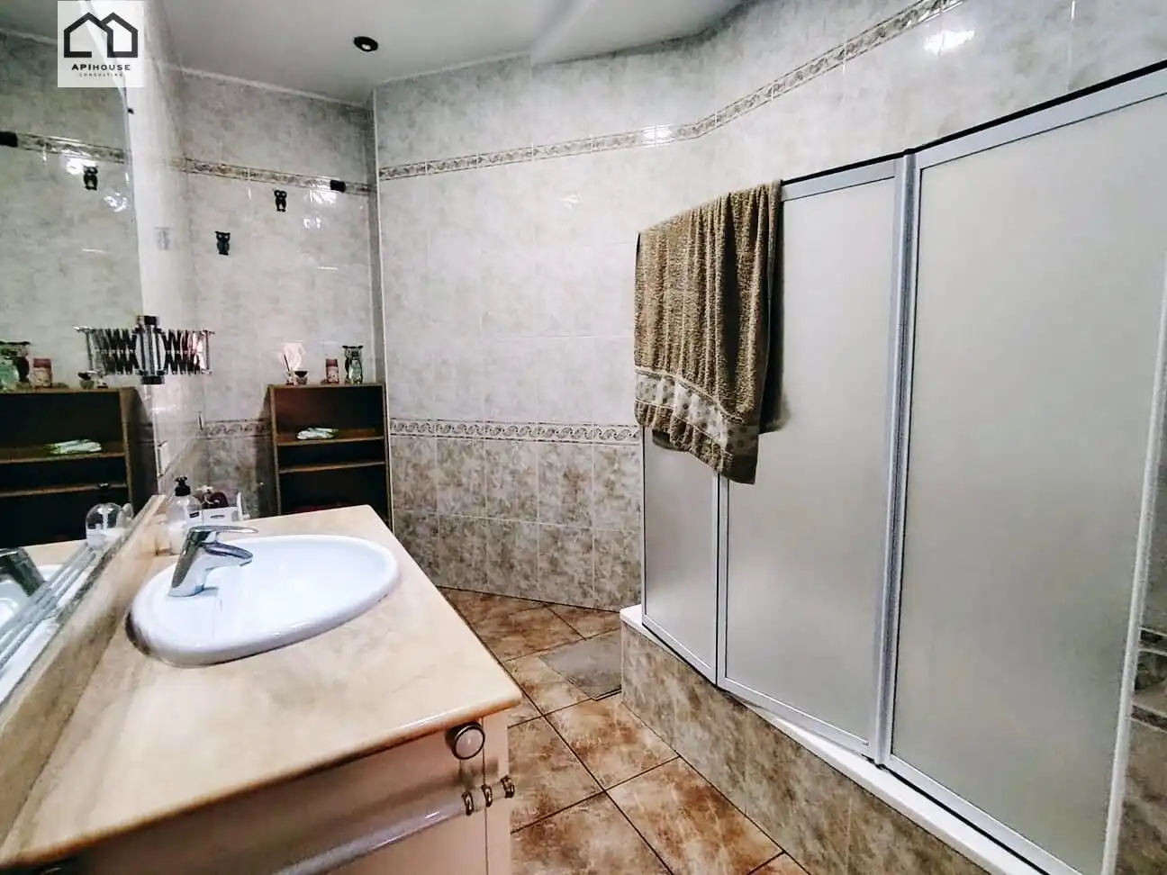 Bathroom of Houses for rent in La Font de la Figuera  with Air Conditioner, Terrace and Furnished