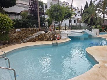 Piso con piscina en venta en Urbanizacion MENCEY