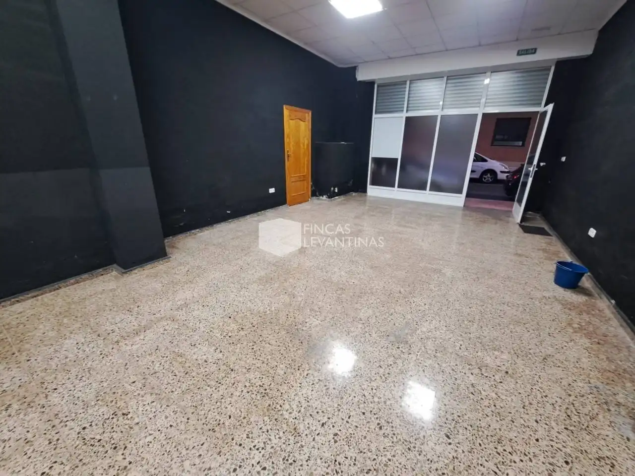 Local comercial en venda a Centro, imagen 2
