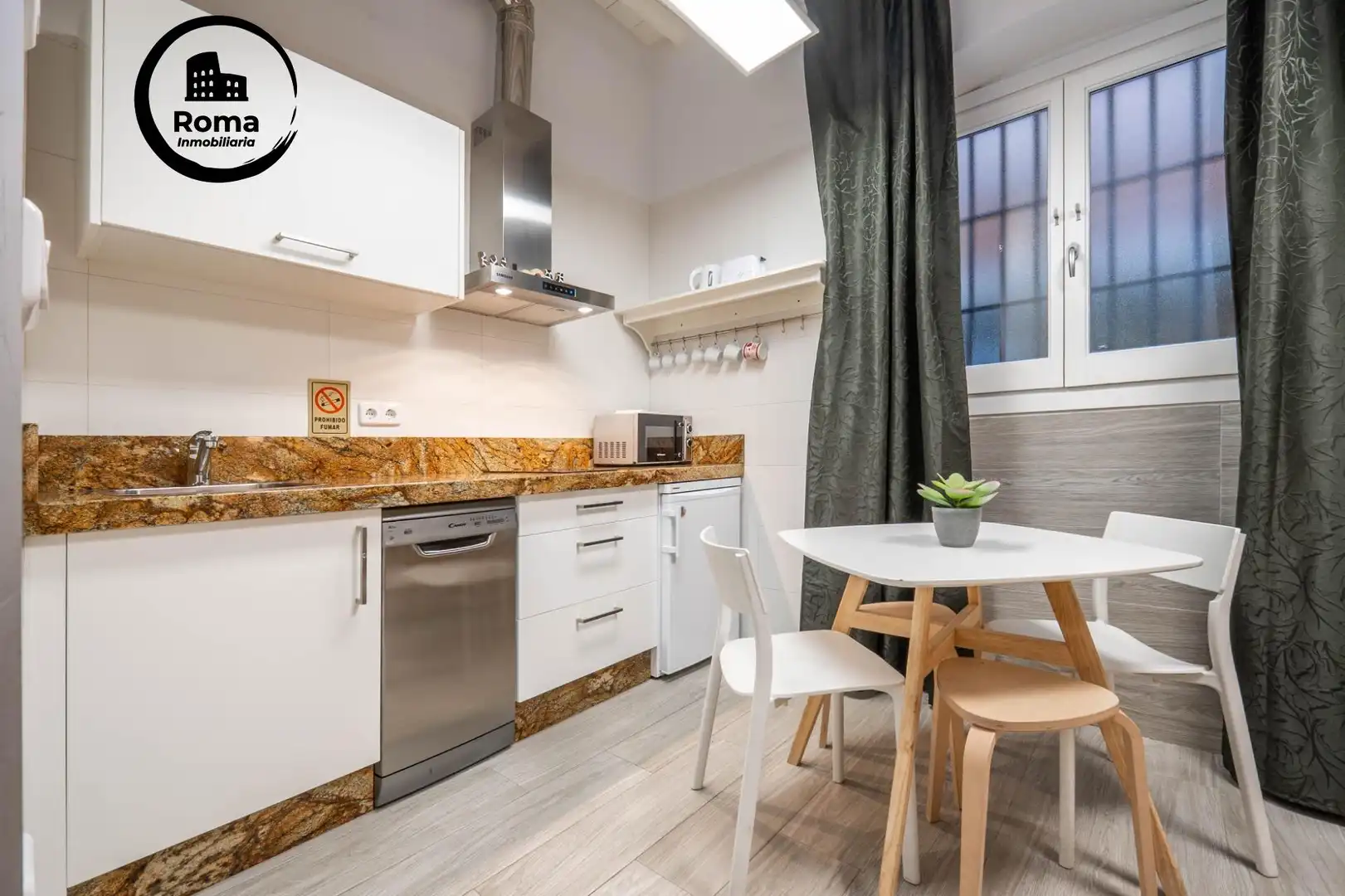Kitchen of Houses for sale in Granada  with Air Conditioner, Heating and Furnished