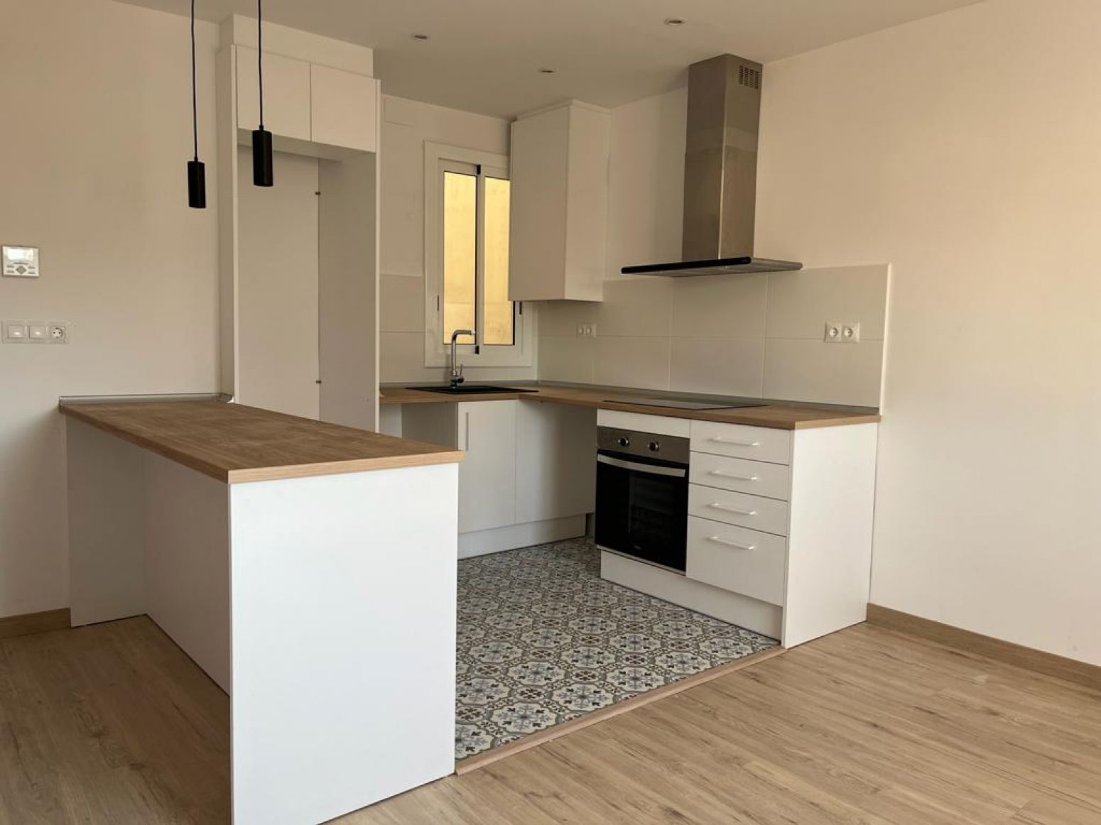 Cuina de Pis en venda en  Barcelona Capital amb Aire condicionat, Calefacció i Parquet