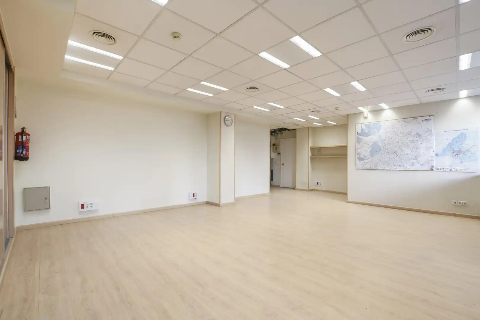 Büro zum Verkauf in Calle NARVAEZ, Ibiza de Madrid