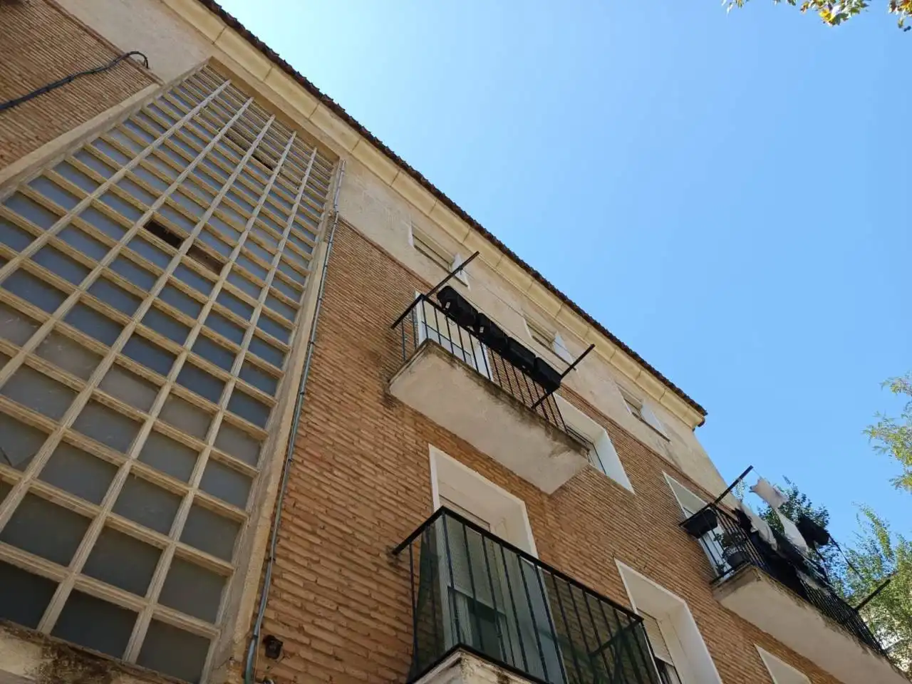 Vista exterior de Pis en venda en Toledo amb Aire condicionat i Calefacció