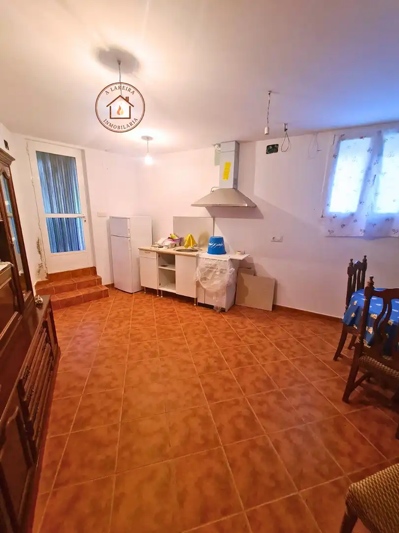 Cocina de Casa adosada en venta en Lobios con Terraza, Trastero y Amueblado