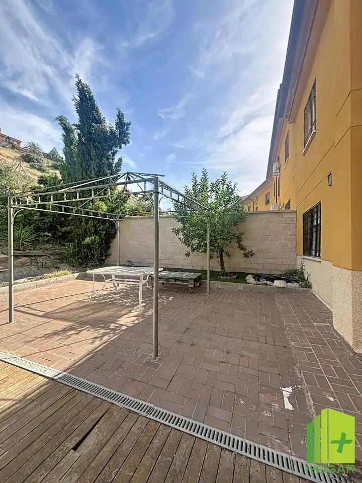 Adossat amb terrassa en venda a La Guardia de Jaén, imagen 13