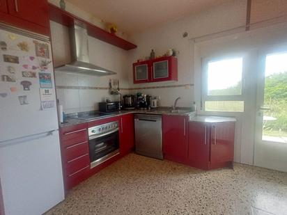 Cuina de Casa o xalet en venda en Pueyo de Santa Cruz amb Calefacció i Jardí privat