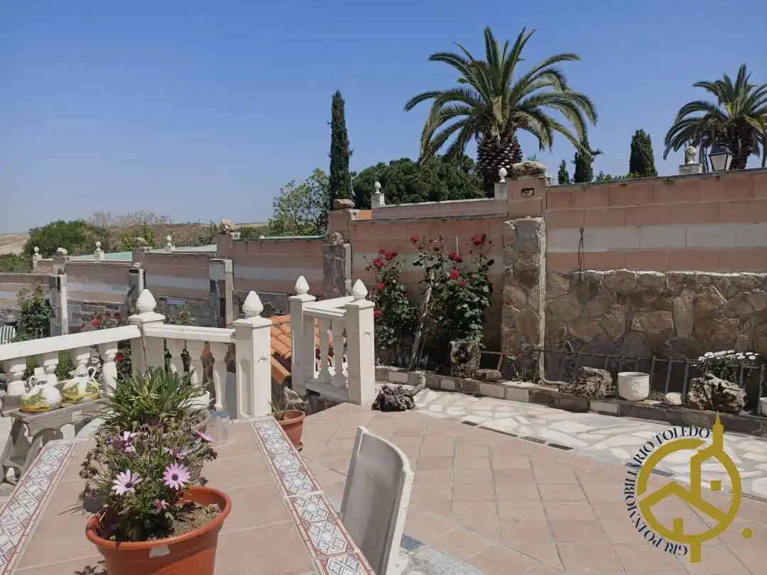 Jardí de Casa o xalet en venda en El Viso de San Juan amb Aire condicionat, Calefacció i Jardí privat