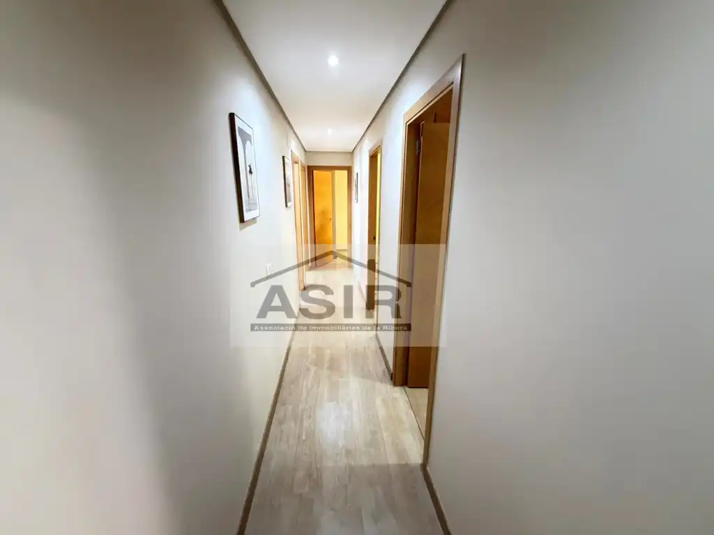 Piso en venta en Alzira con Terraza
