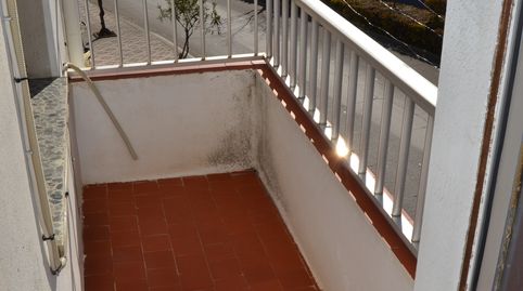 Foto 3 de Piso de alquiler en Avenida de la Constitución, Malpartida de Plasencia, Cáceres