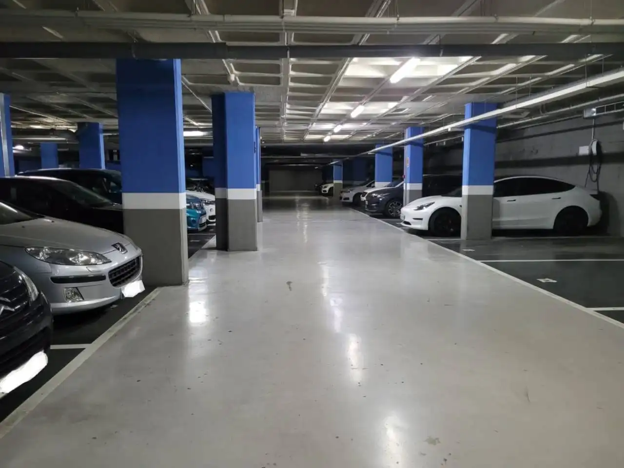 Parkplatz von Garage zur Miete in Sabadell