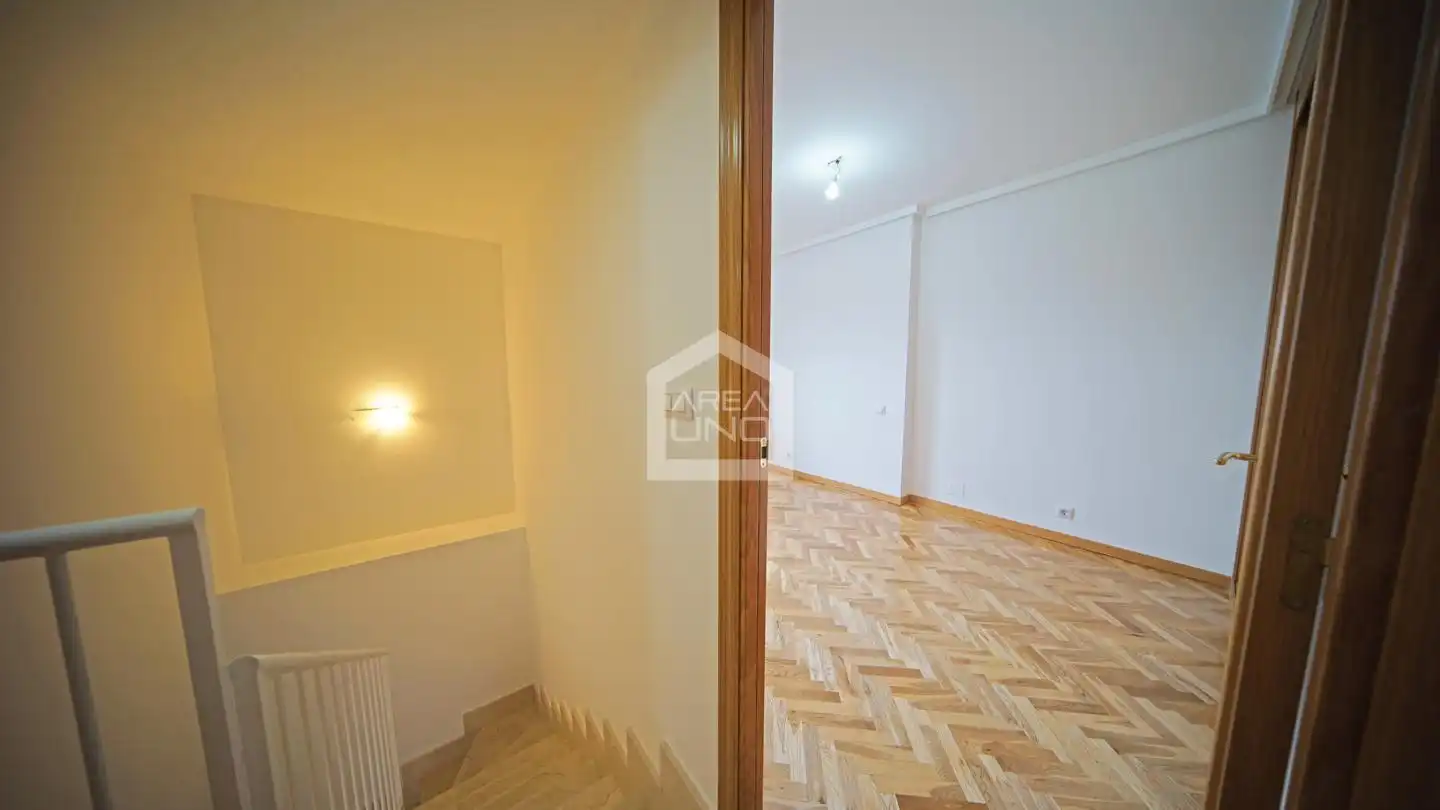 Wohnung zur Miete in Alcorcón mit Klimaanlage, Heizung und Parkett