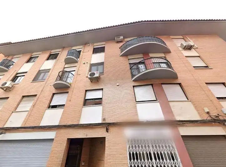Vista exterior de Pis en venda en Yecla