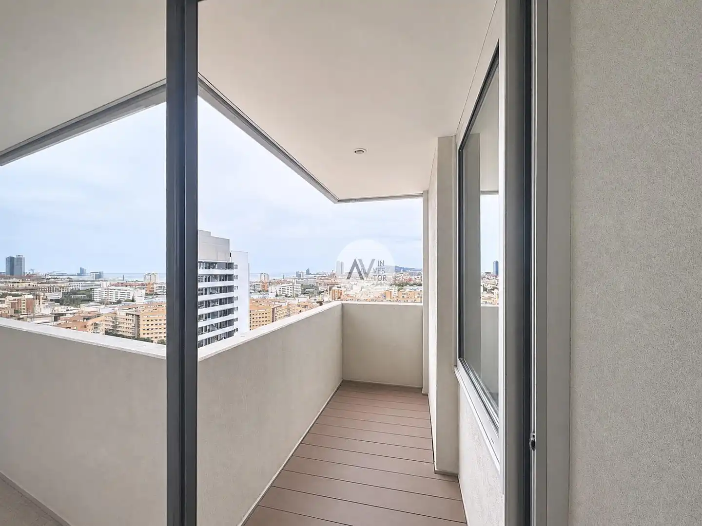 Terraza de Apartamento en venta en Barcelona con Aire acondicionado, Calefacción y Jardín privado