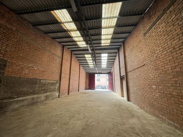 Nave industrial in affitto a Carrer de la Germana Pilar