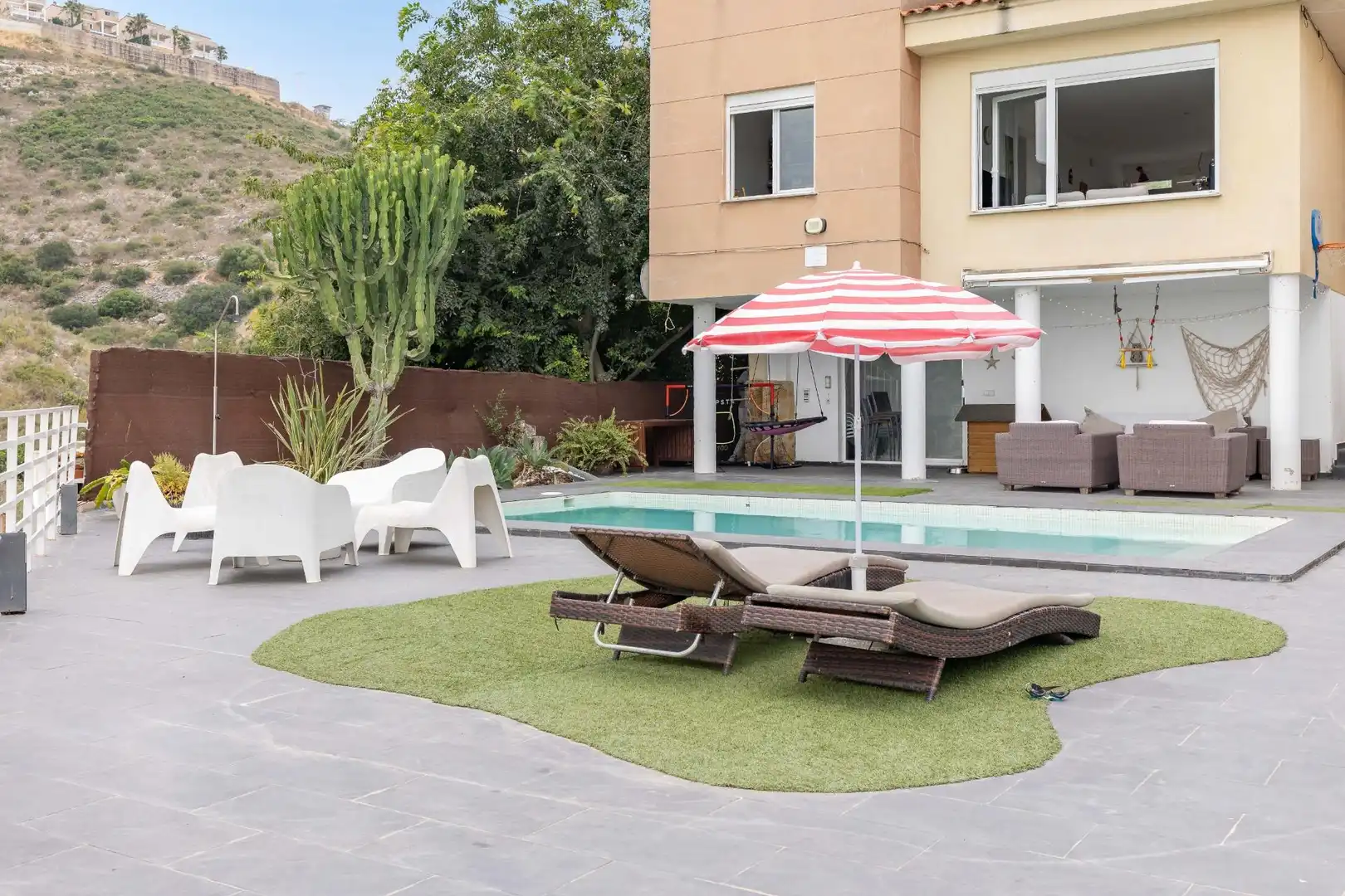 Terrassa de Casa o xalet en venda en Chiva amb Calefacció, Jardí privat i Terrassa