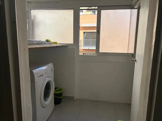 Balcony of Flat for sale in Barcelona  with Washing machine, Balcony and Alarm