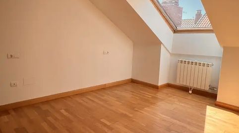 Foto 5 de Dúplex en venta en Calle Zarcillos, 10, Trobajo del Camino, San Andrés del Rabanedo