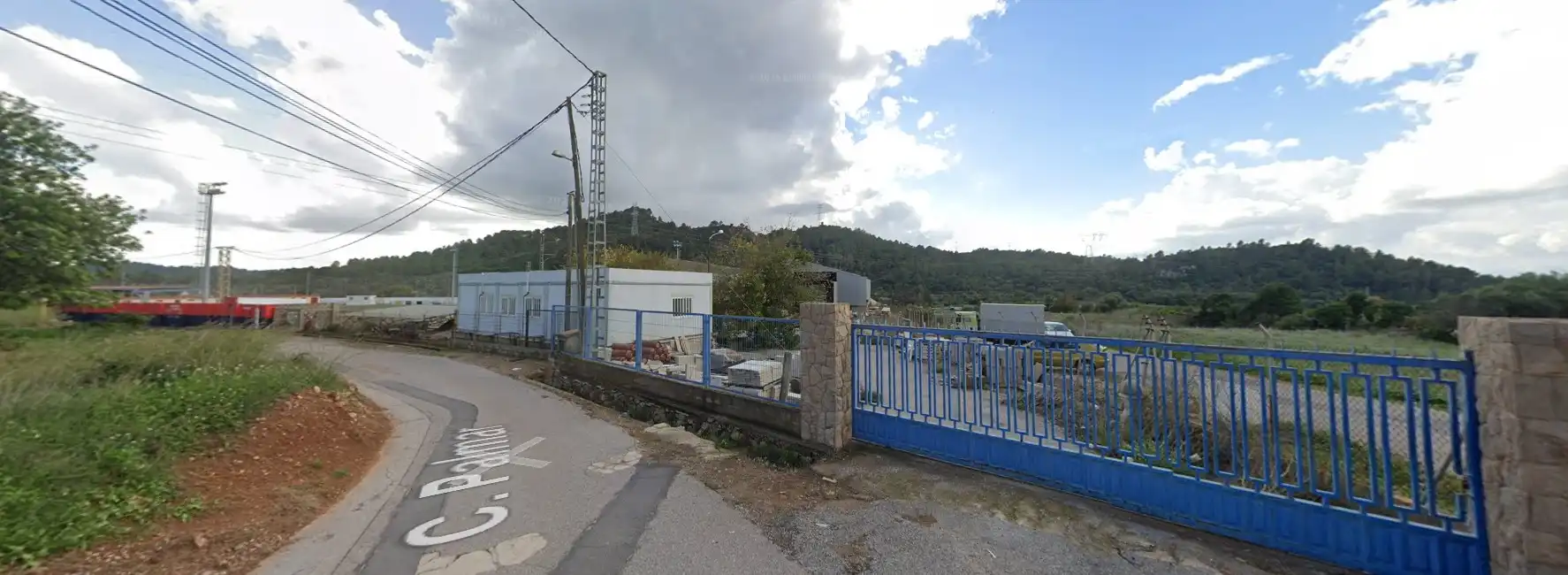 Vista exterior de Nau industrial en venda en Borriol