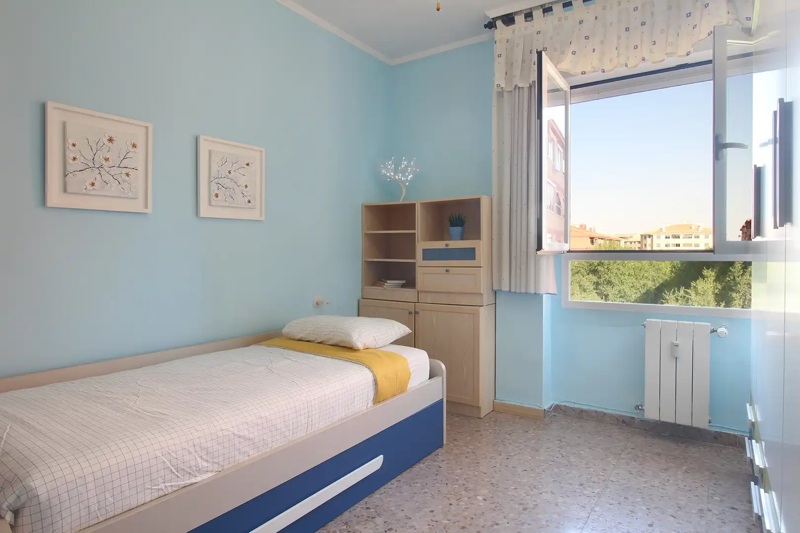 Bedroom of Flat for sale in Albacete  with Air Conditioner, Heating and Furnished