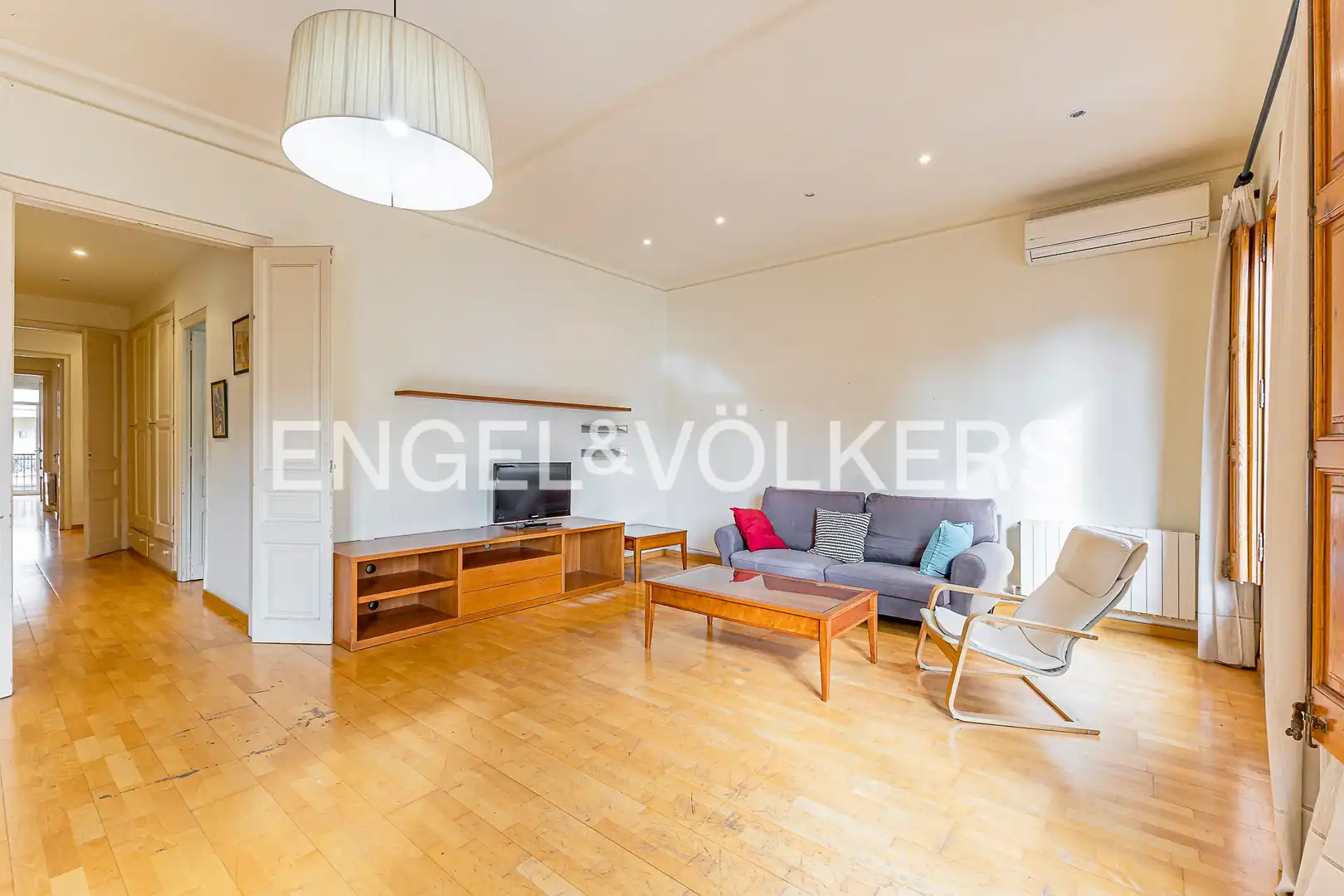 Sala de estar de Piso en venta en Barcelona con Aire acondicionado, Calefacción y Parquet