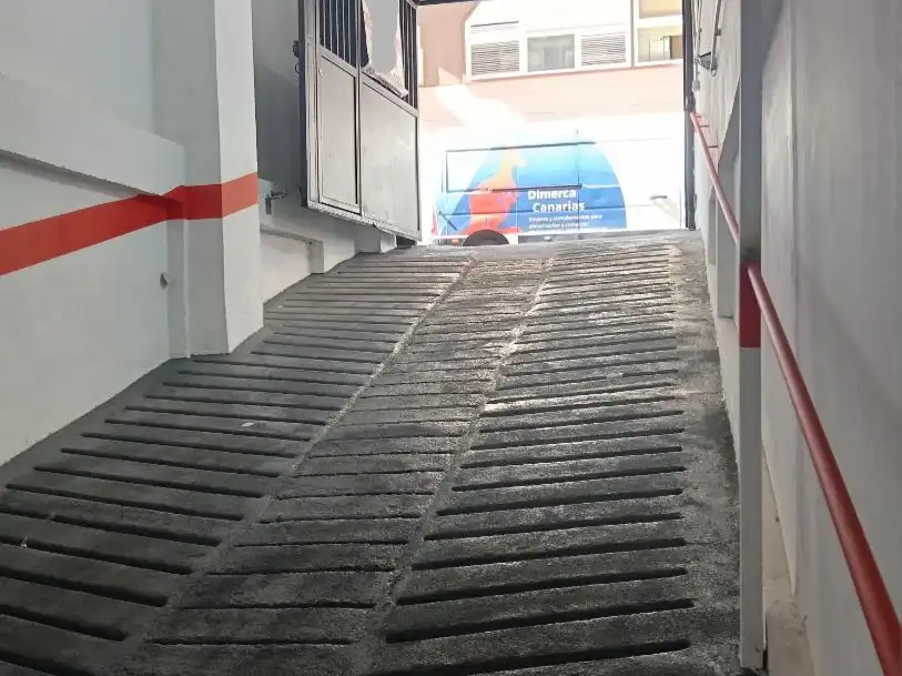Parking of Garage for rent in Santa Cruz de Tenerife  with Alarm