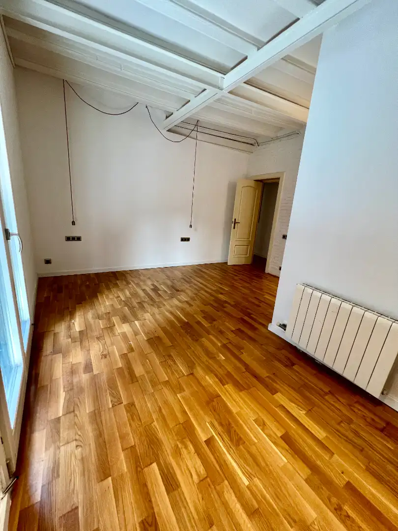 Piso en venta en Barcelona con Aire acondicionado, Horno y Lavadora