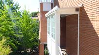Vista exterior de Casa o xalet en venda en Valdemorillo amb Aire condicionat i Terrassa