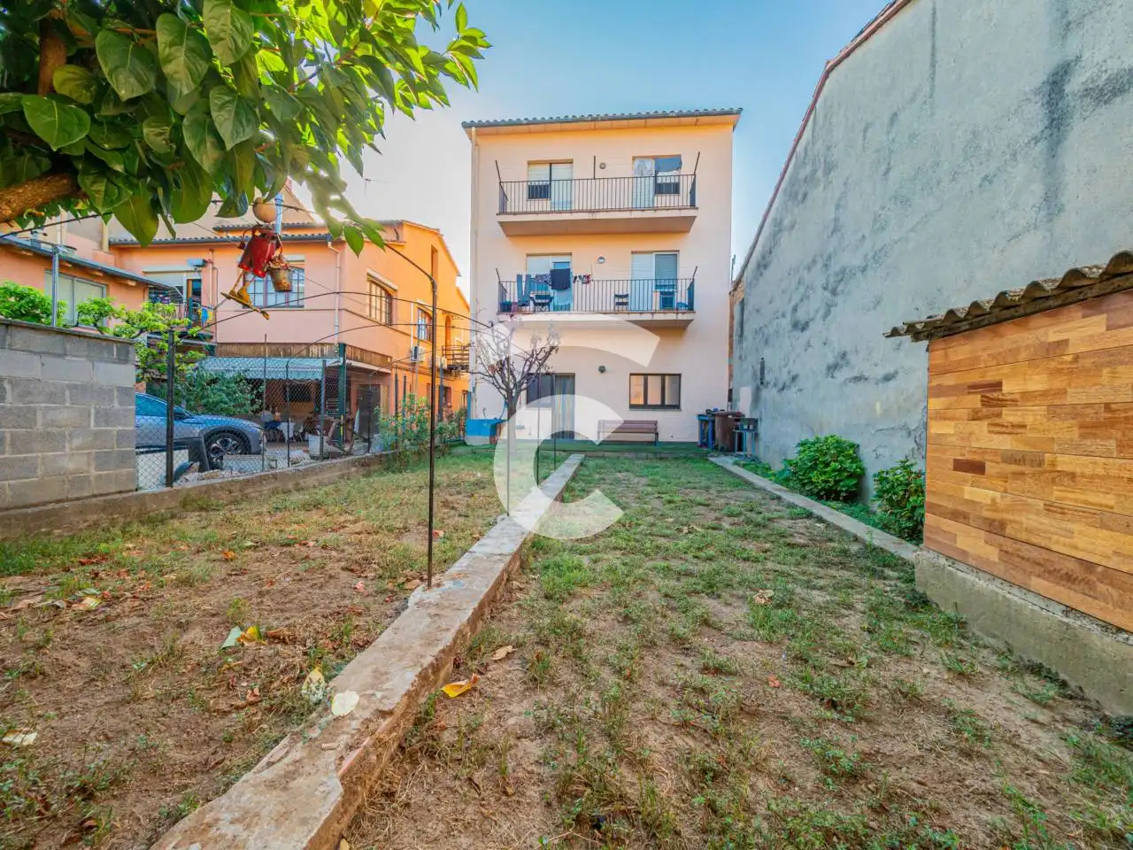 House with garden for sale in Calle Tarragona