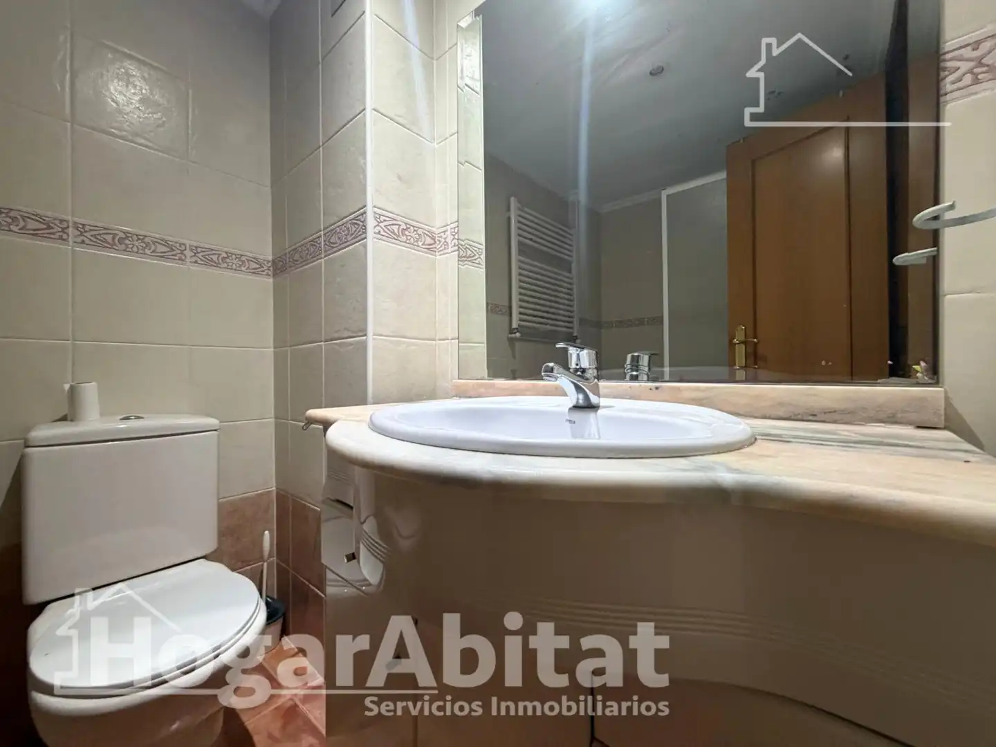 Baño de Piso en venta en Sagunto / Sagunt