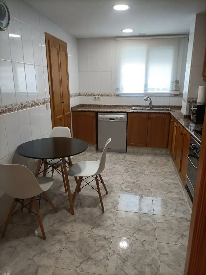 Küche von Wohnung zum Verkauf in Segorbe mit Heizung, Ofen und Mikrowelle