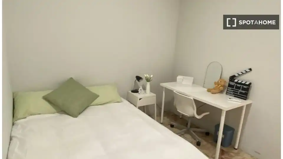 Room in El Porvenir