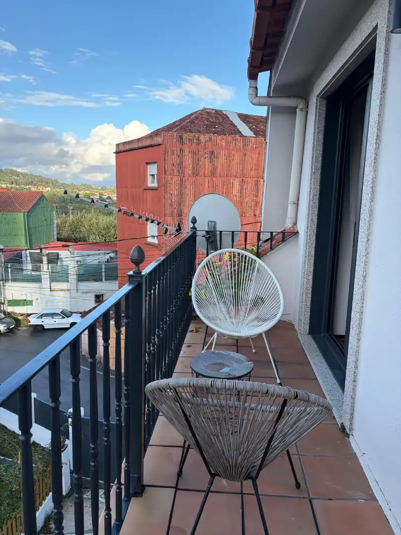 Balcony of Houses for rent in Cangas   with Heating, Furnished and TV