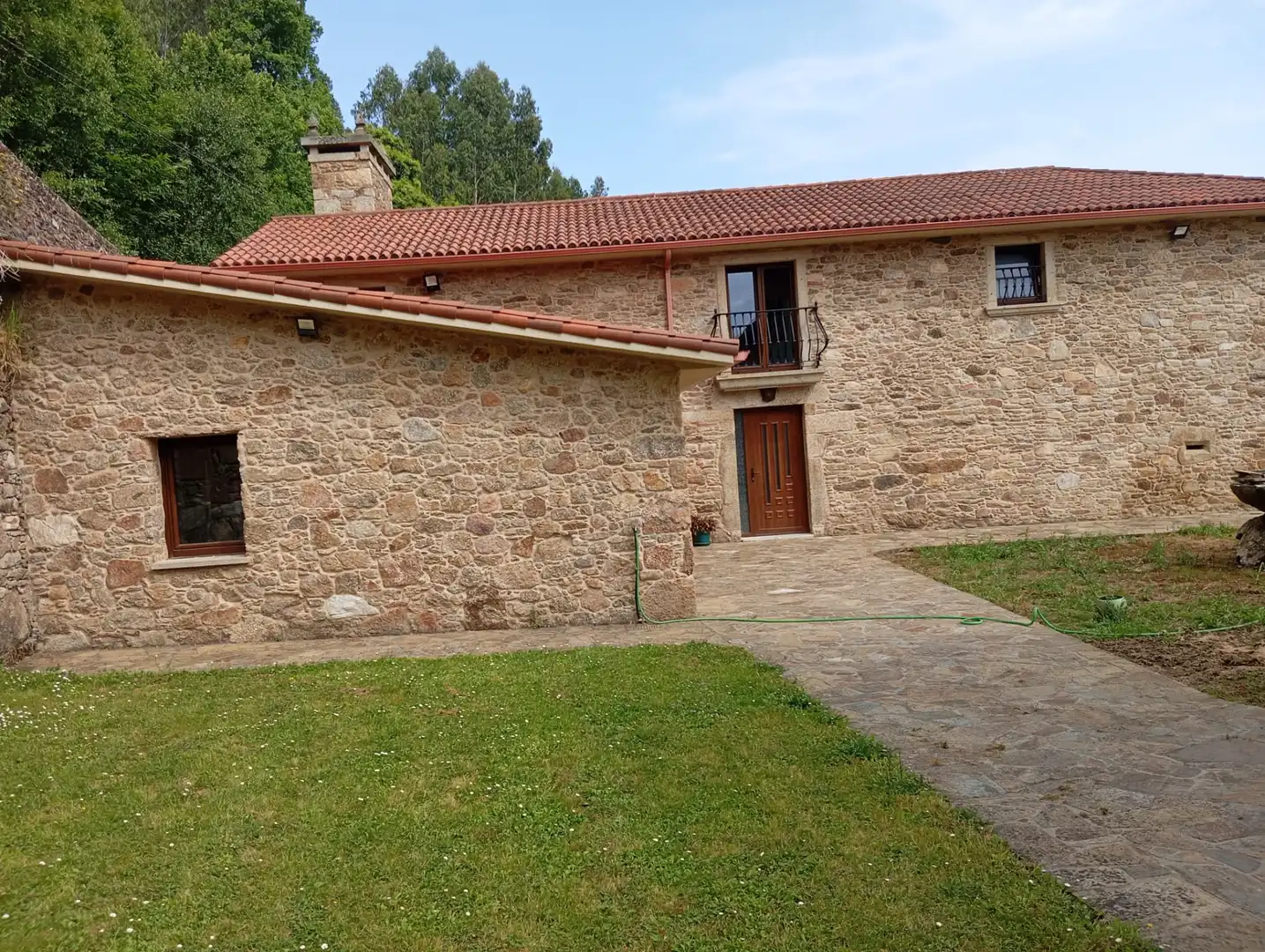 Vista exterior de Casa o chalet en venta en A Laracha   con Amueblado