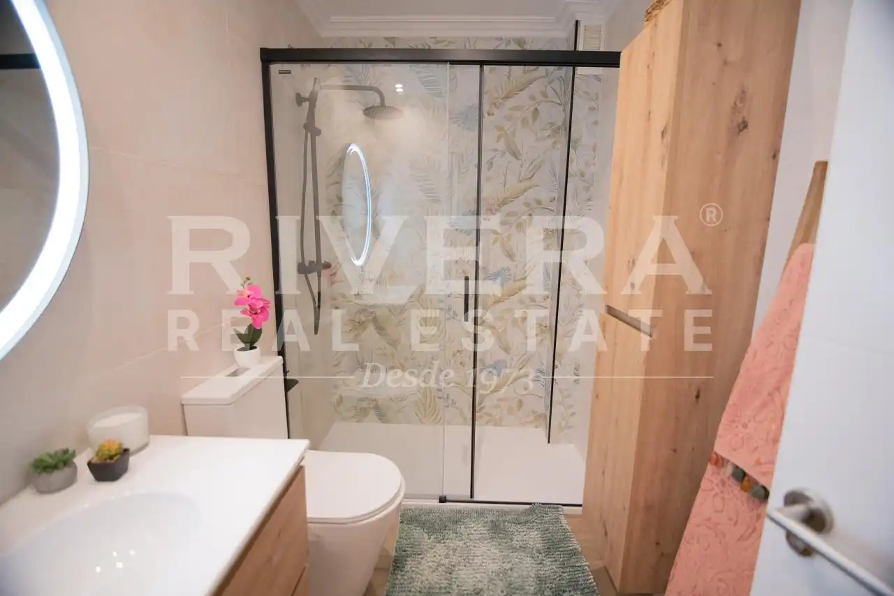 Bathroom of Duplexes for sale in Nigrán  with Heating, Parquet flooring and Storage room