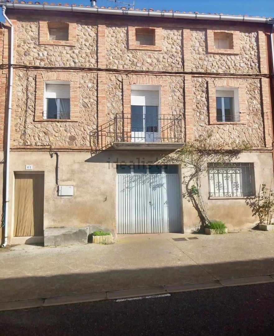 Vista exterior de Casa o xalet en venda en Manjarrés amb Calefacció, Traster i Moblat