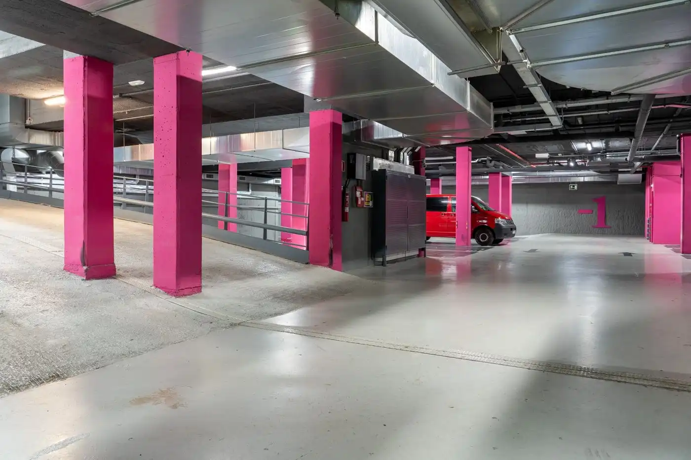 Parking of Garage for rent in Barcelona