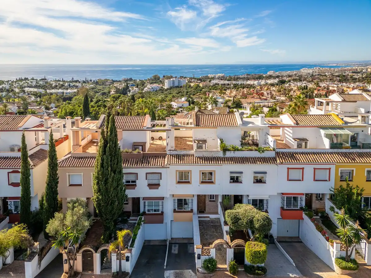 Casa a schiera con giardino in vendita a Milla de Oro
